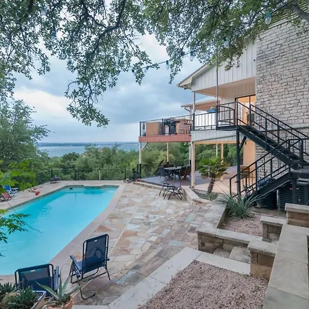 Mountain Trail Retreat Villa
